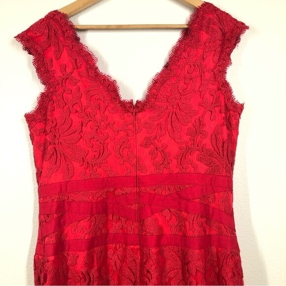 Tadashi Shoji Pink Lace Overlay Sleeveless Dress Ribbon Waist Fit & Flare S 16 - Picture 6 of 11